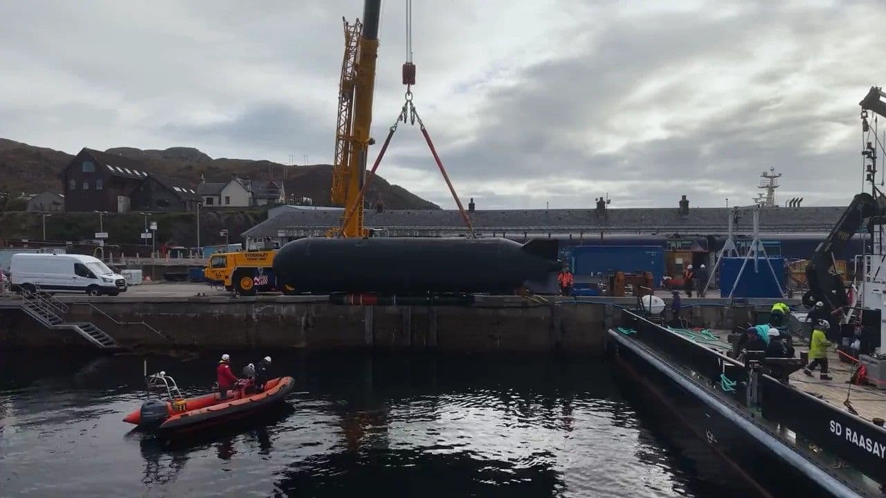 The XV Excalibur with the Mk 48 heavyweight torpedo attached